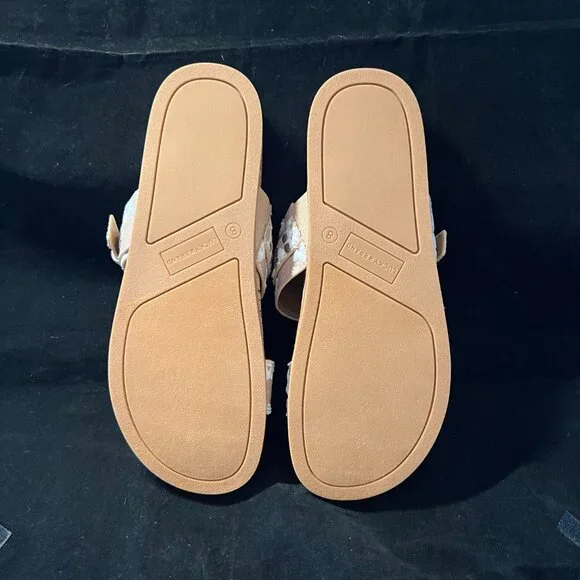 Lucky Brand Dineesa Studded Two Band Flat Sandals NIB Size 8 - Picture 3 of 7